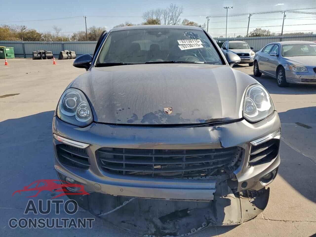 PORSCHE CAYENNE 2015 - WP1AB2A26FLA61353