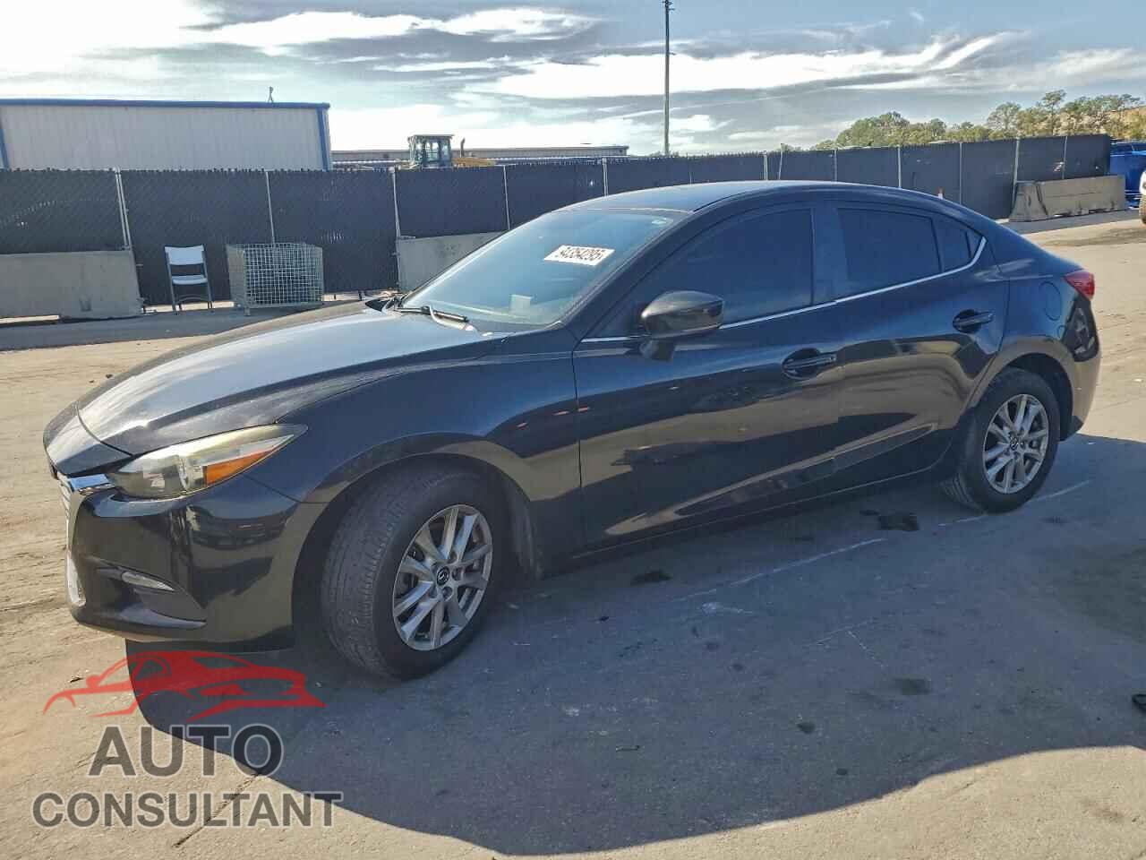 MAZDA 3 2017 - 3MZBN1U75HM132930