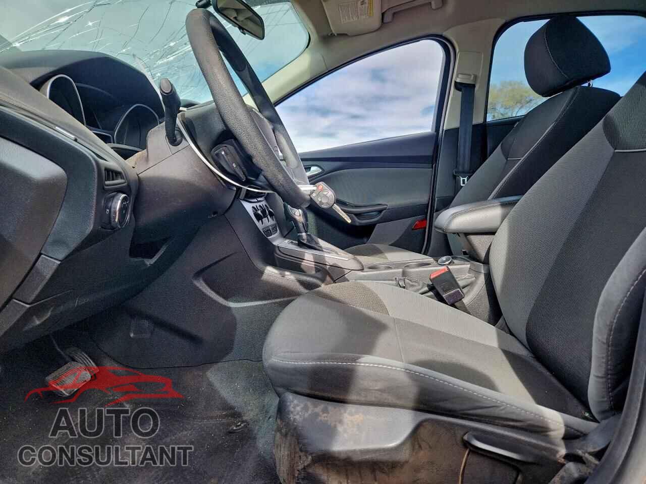 FORD FOCUS 2013 - 1FADP3F24DL234790