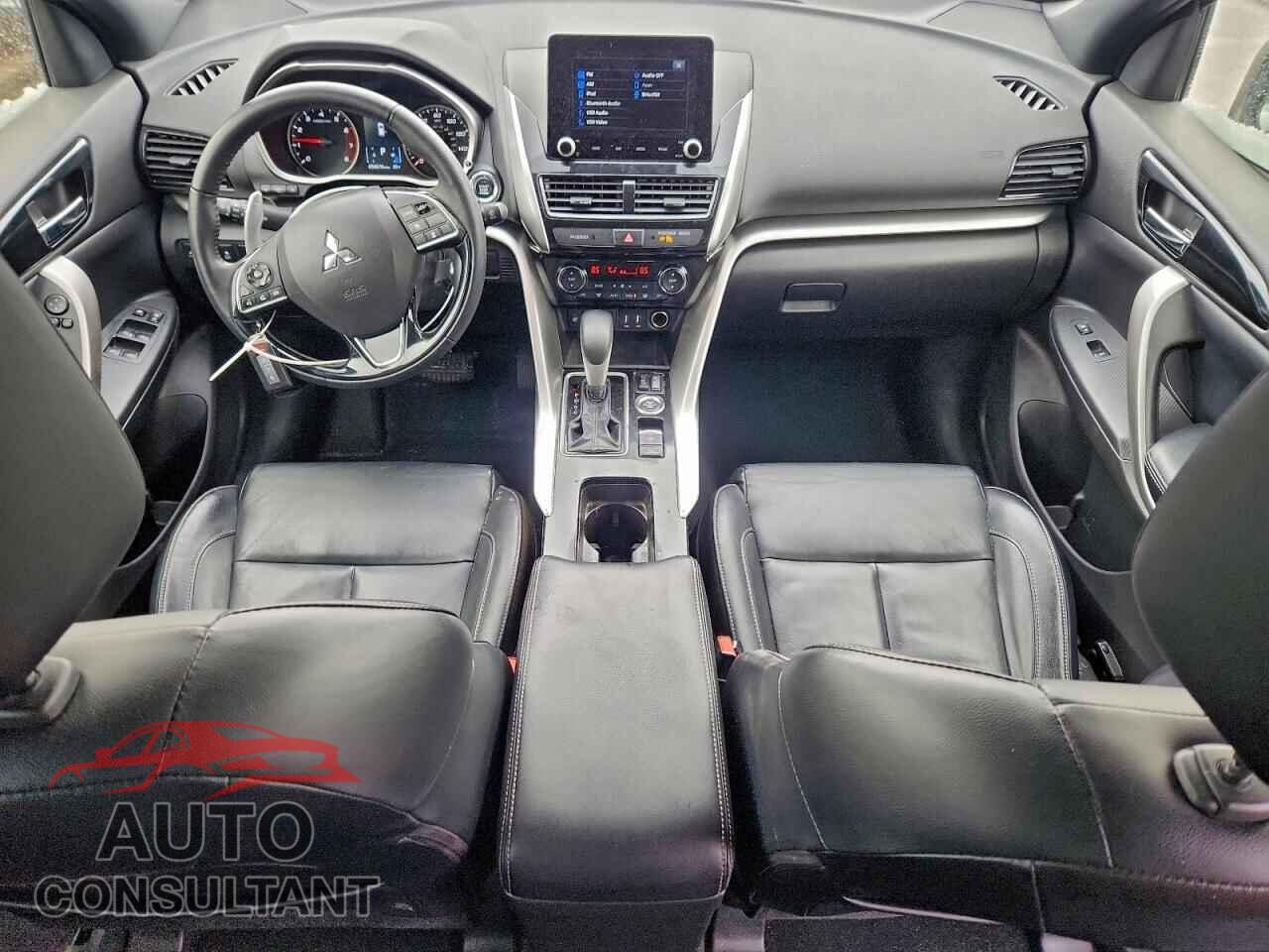 MITSUBISHI ECLIPSE 2024 - JA4ATWAA6RZ003820
