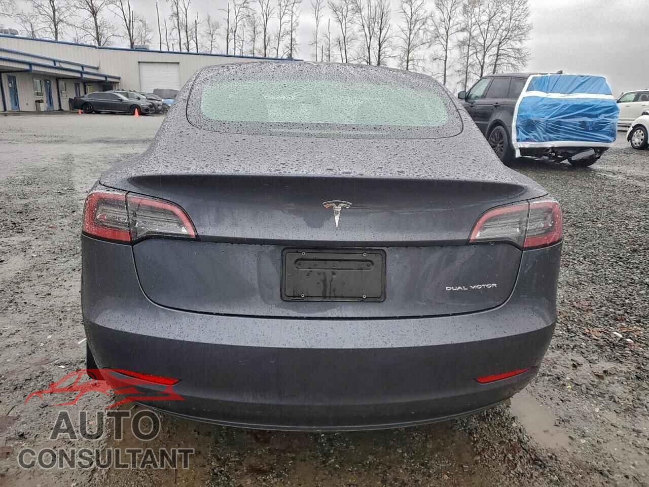 TESLA MODEL 3 2023 - 5YJ3E1EB5PF636598