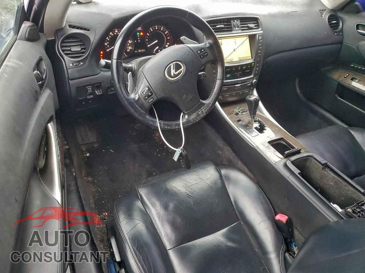 LEXUS IS 2010 - JTHFF2C29A2506528