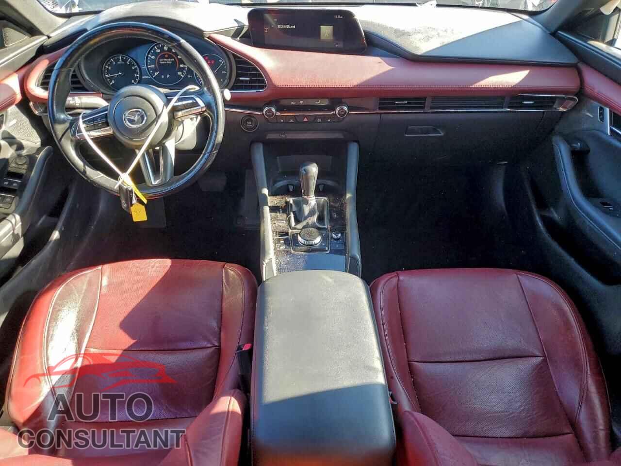 MAZDA 3 2021 - JM1BPBML4M1347545