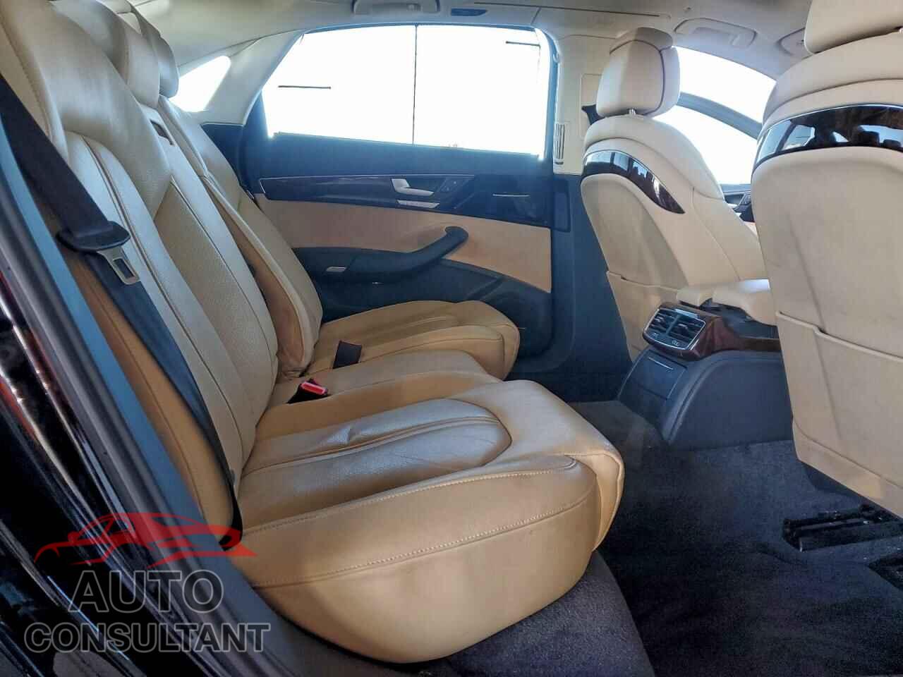 AUDI A8 2014 - WAUR2AFD7EN009111