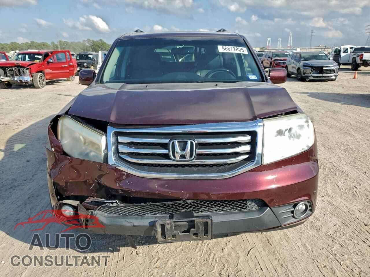 HONDA PILOT 2013 - 5FNYF3H95DB014411