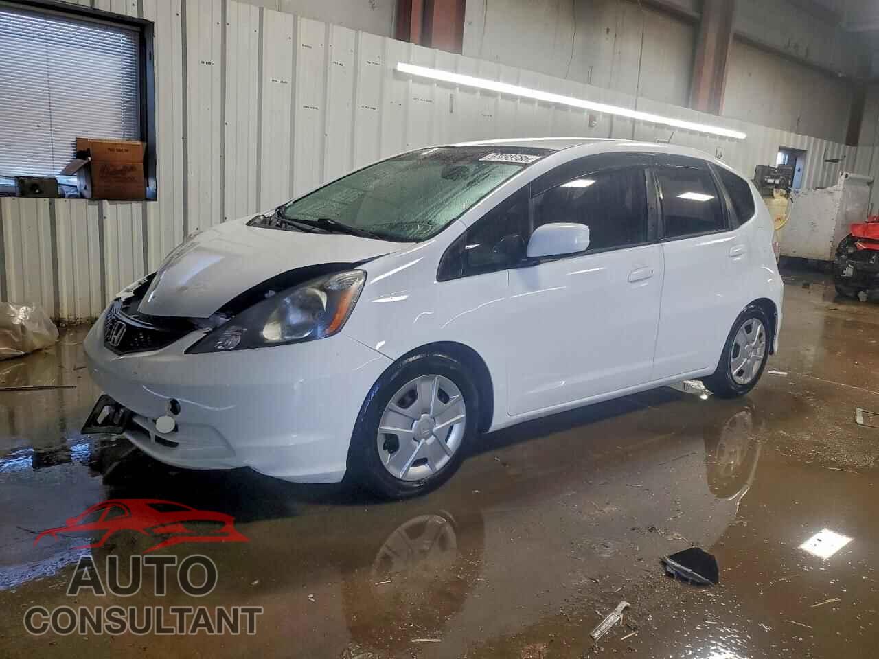 HONDA FIT 2013 - JHMGE8G32DC078037