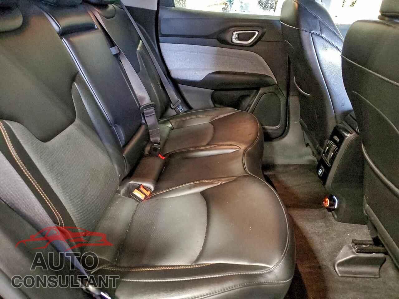 JEEP COMPASS 2022 - 3C4NJDFB1NT113906