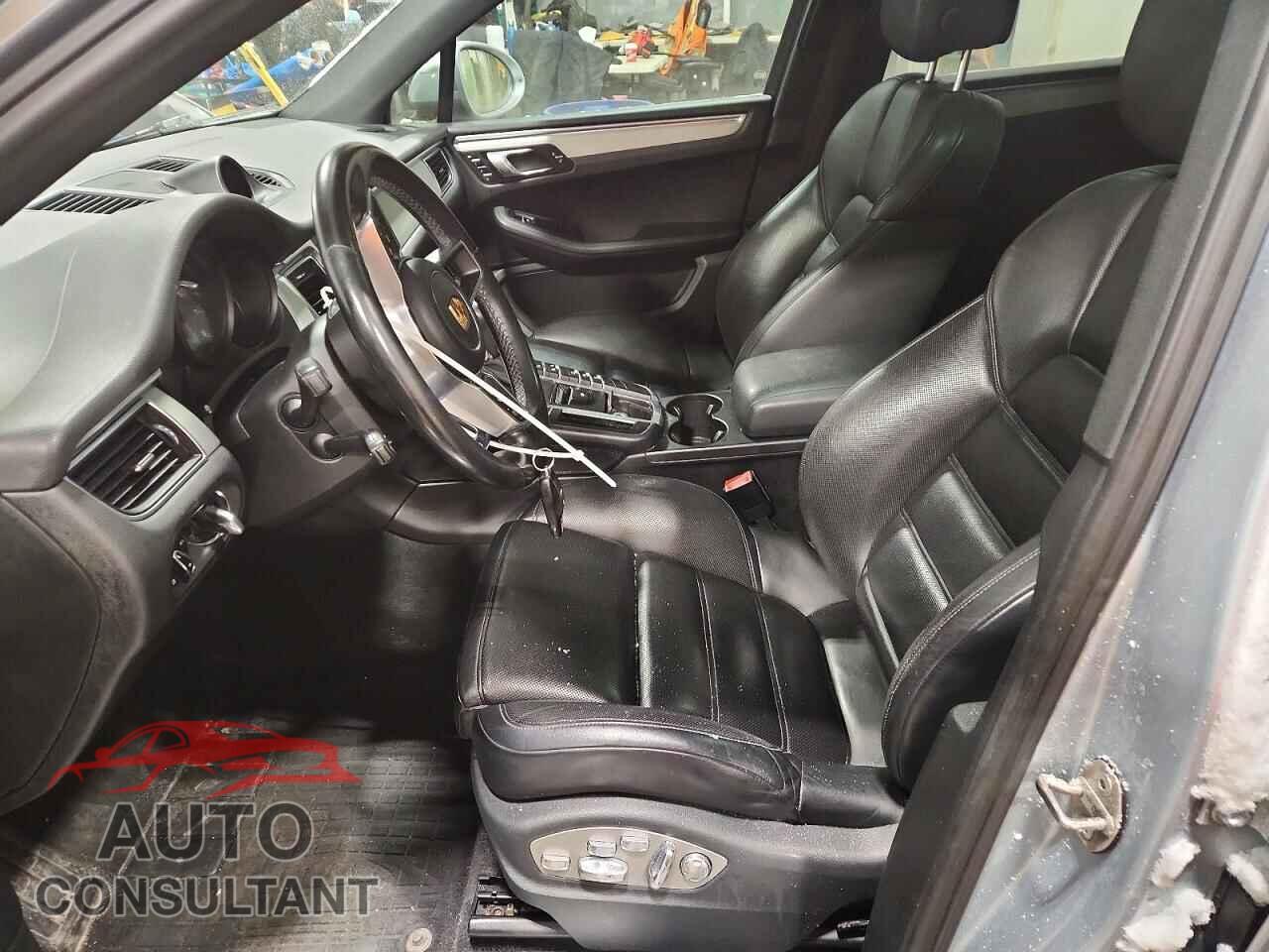 PORSCHE MACAN 2015 - WP1AB2A58FLB44969