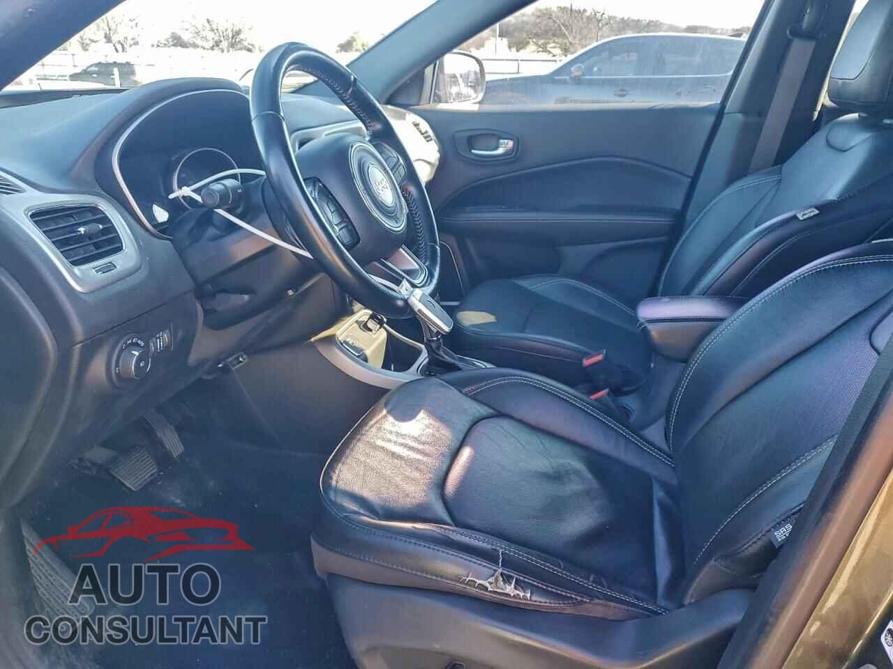 JEEP COMPASS 2021 - 3C4NJCEB2MT560819