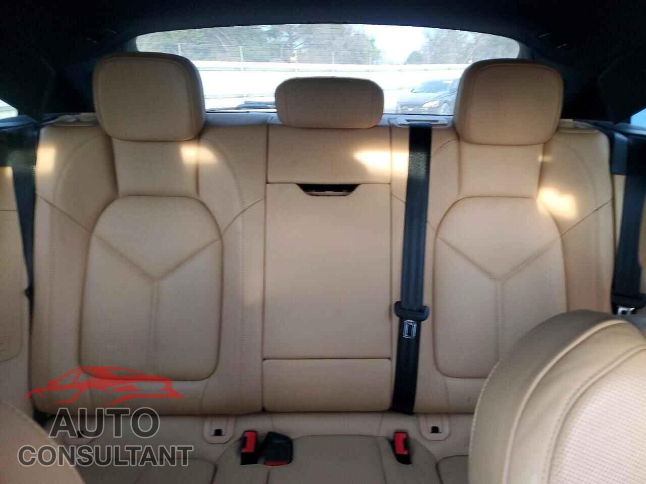 PORSCHE MACAN 2017 - WP1AA2A57HLB08373