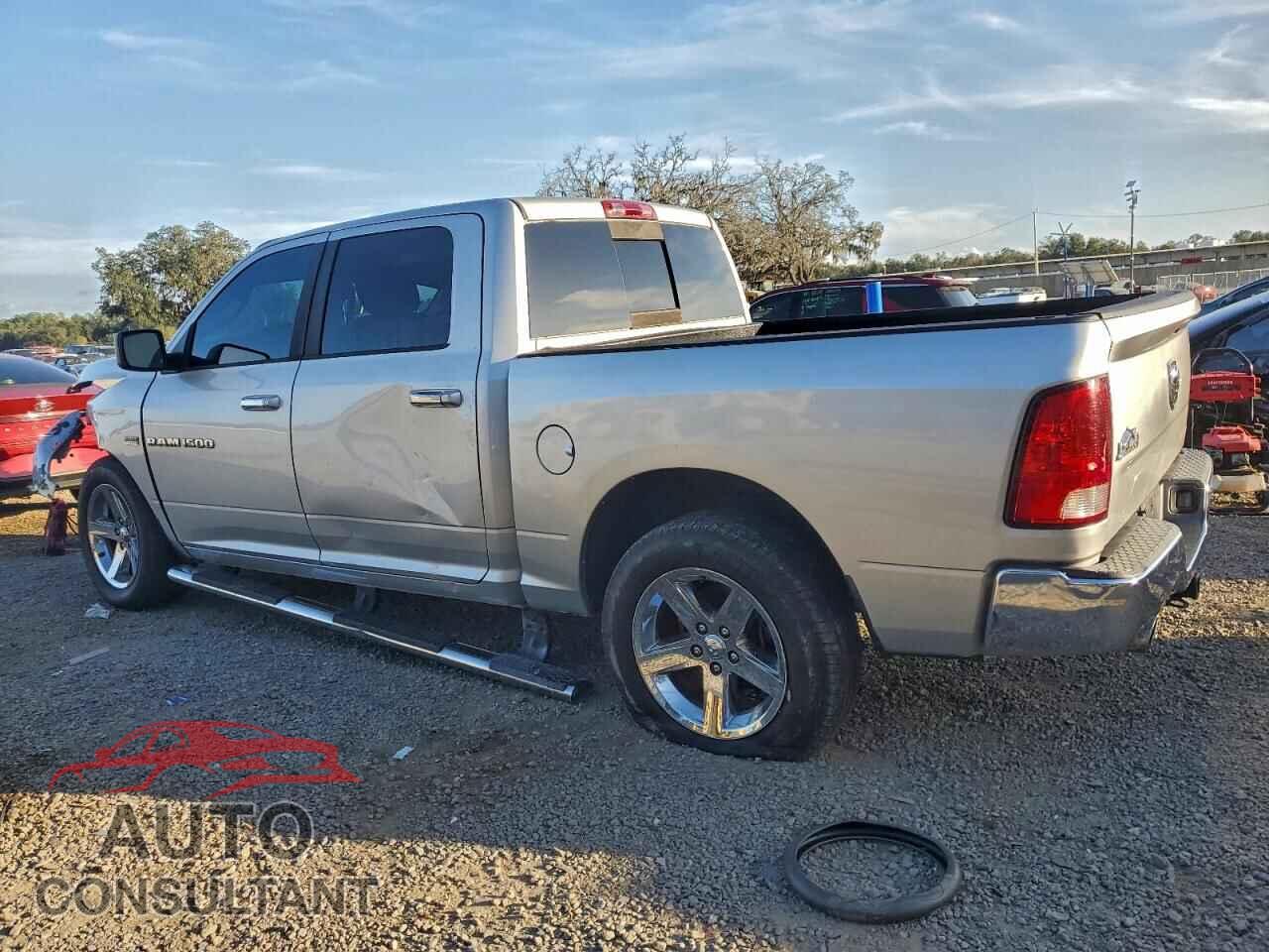 DODGE RAM 1500 2012 - 1C6RD6LT3CS332311