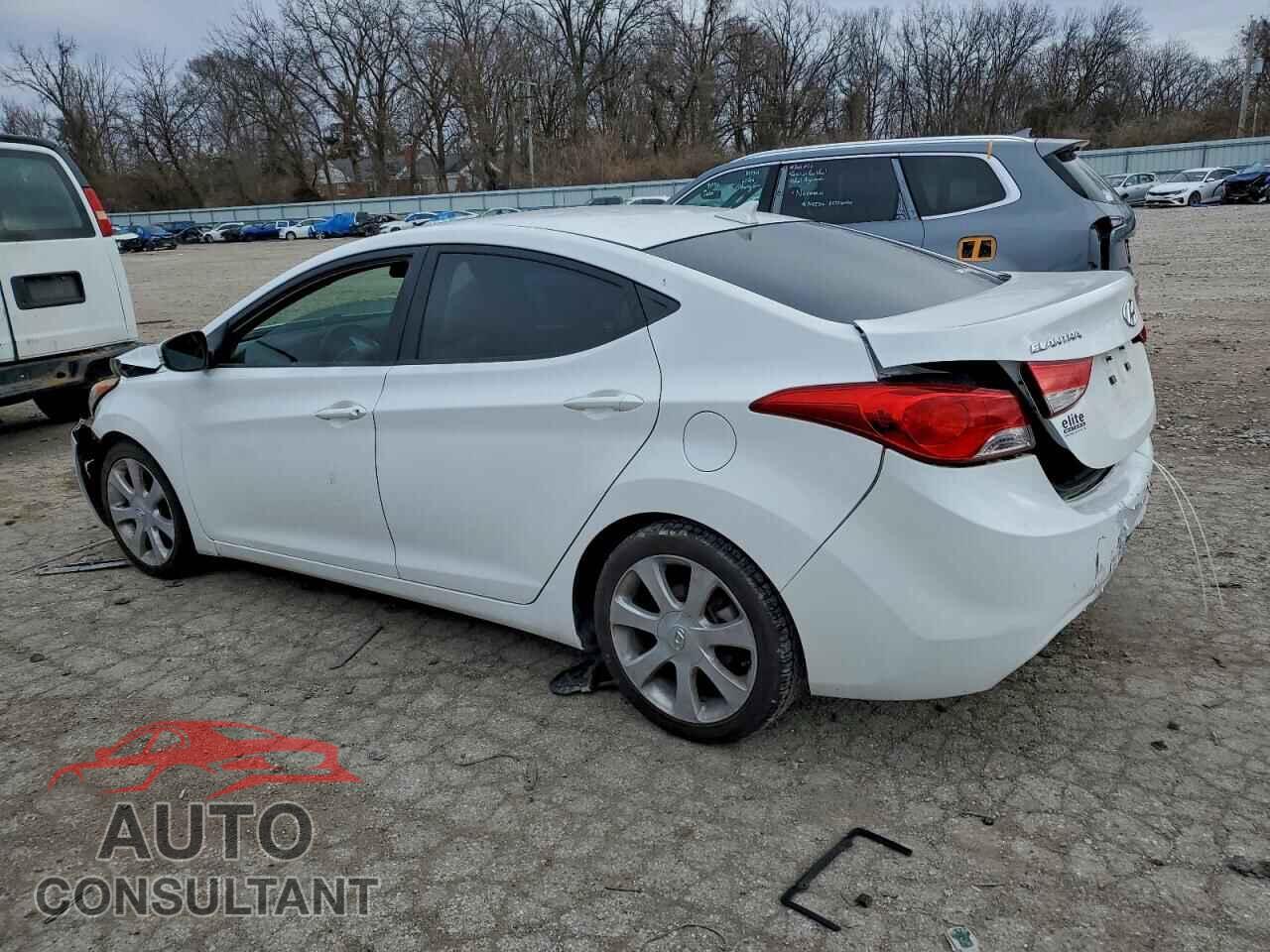 HYUNDAI ELANTRA 2013 - 5NPDH4AE2DH392242