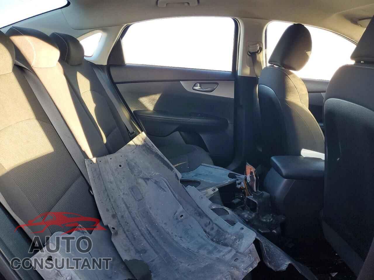 KIA FORTE 2020 - 3KPF24AD5LE206066