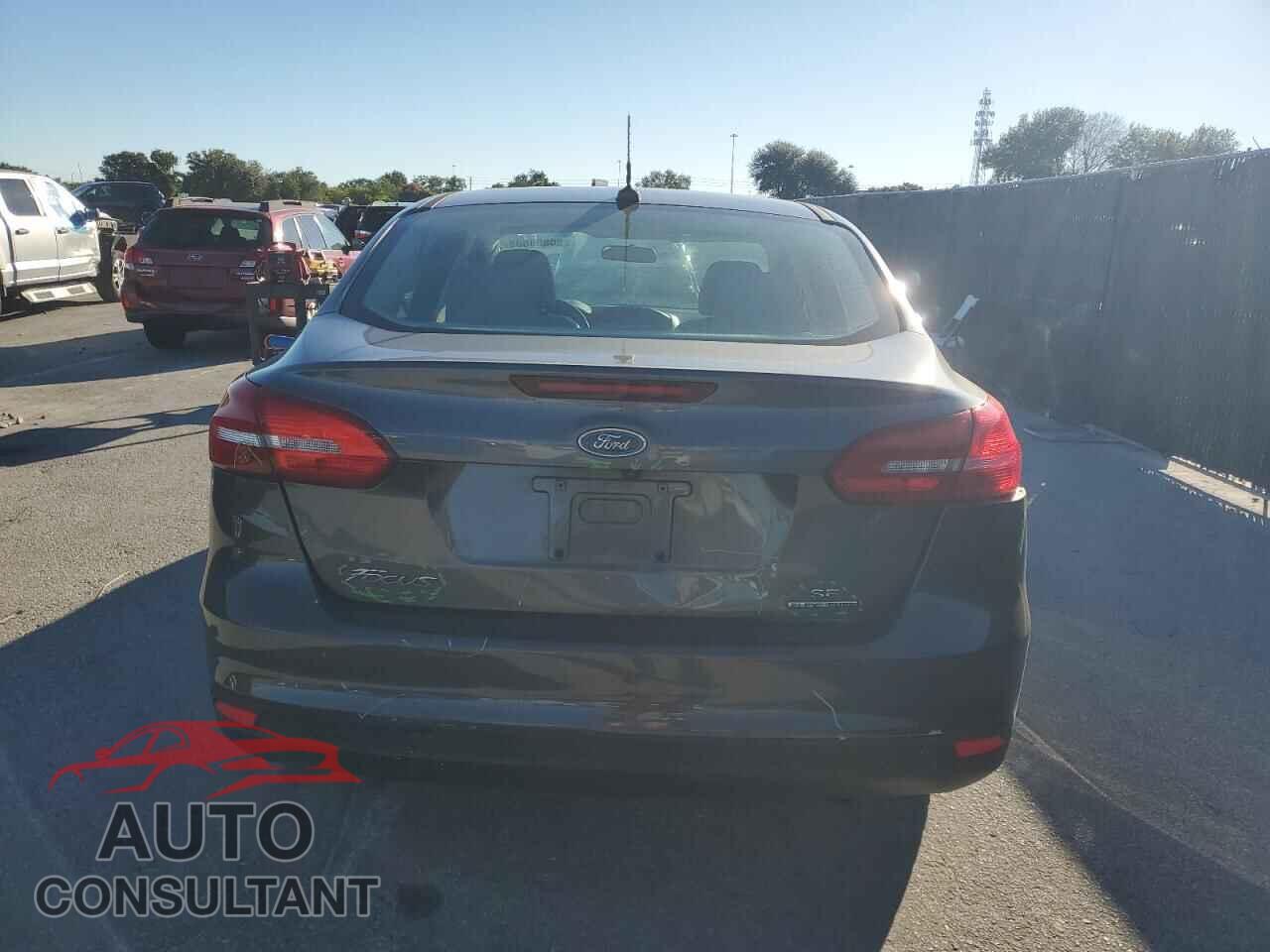 FORD FOCUS 2016 - 1FADP3F27GL242189