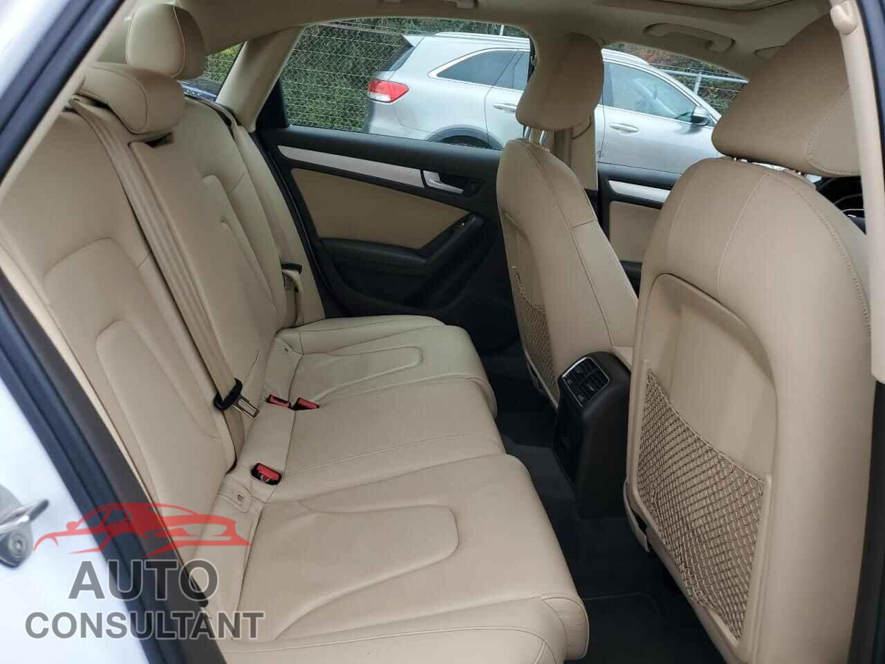 AUDI A4 2013 - WAUFFAFL7DA069569