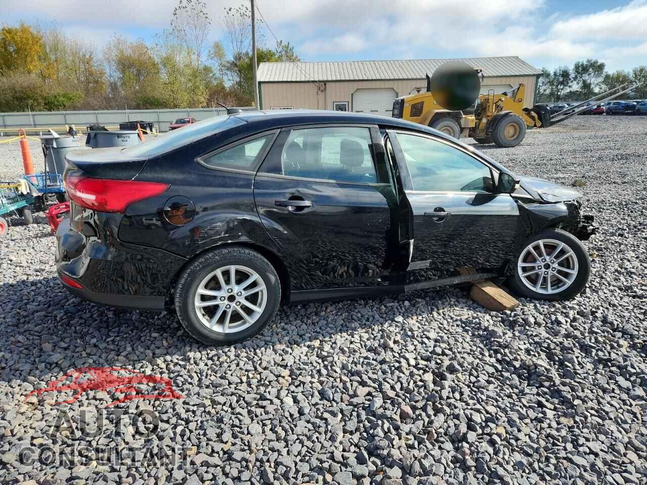 FORD FOCUS 2017 - 1FADP3FE2HL292591