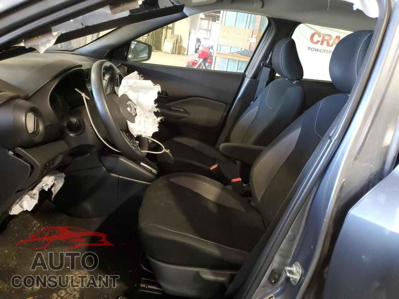 NISSAN KICKS 2020 - 3N1CP5BV8LL537109