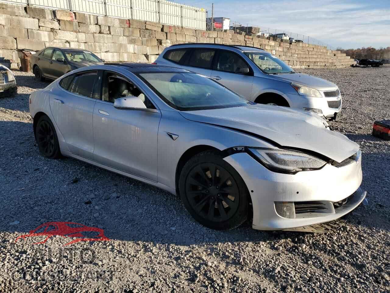 TESLA MODEL S 2016 - 5YJSA1E25GF171568