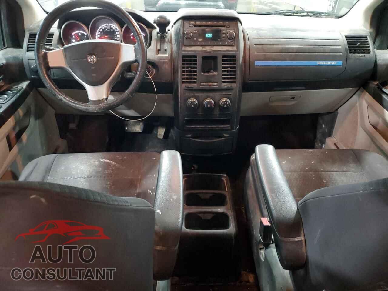 DODGE CARAVAN 2010 - 2D4RN4DE3AR302981