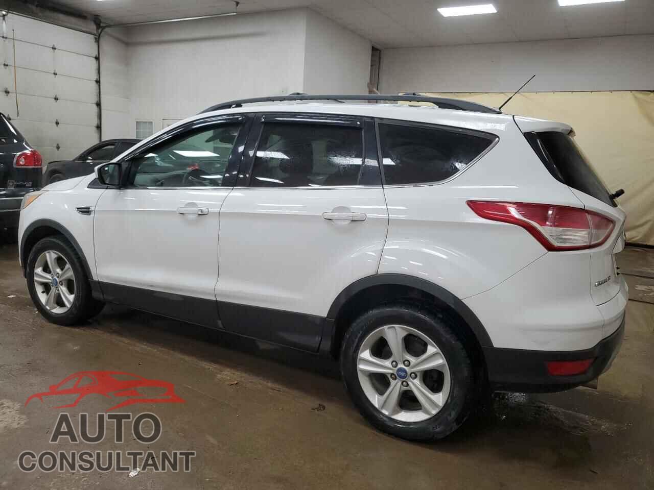 FORD ESCAPE 2013 - 1FMCU0GX7DUA99432