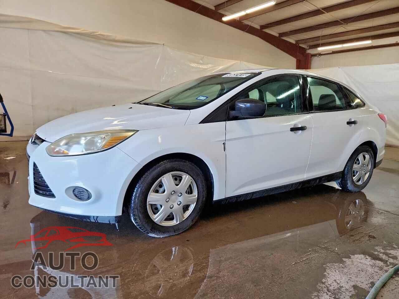 FORD FOCUS 2013 - 1FADP3E24DL262736