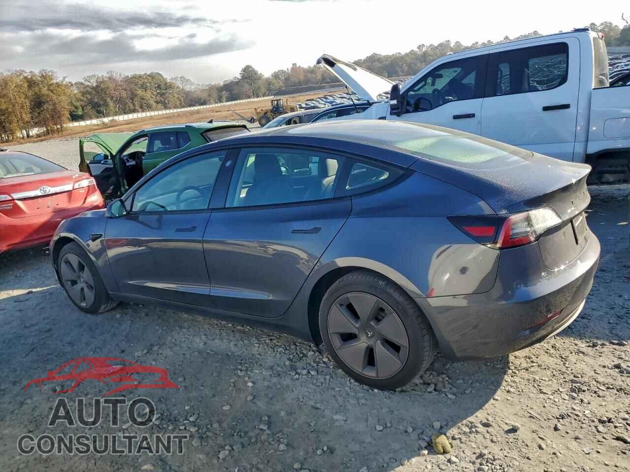 TESLA MODEL 3 2023 - 5YJ3E1EA8PF674625
