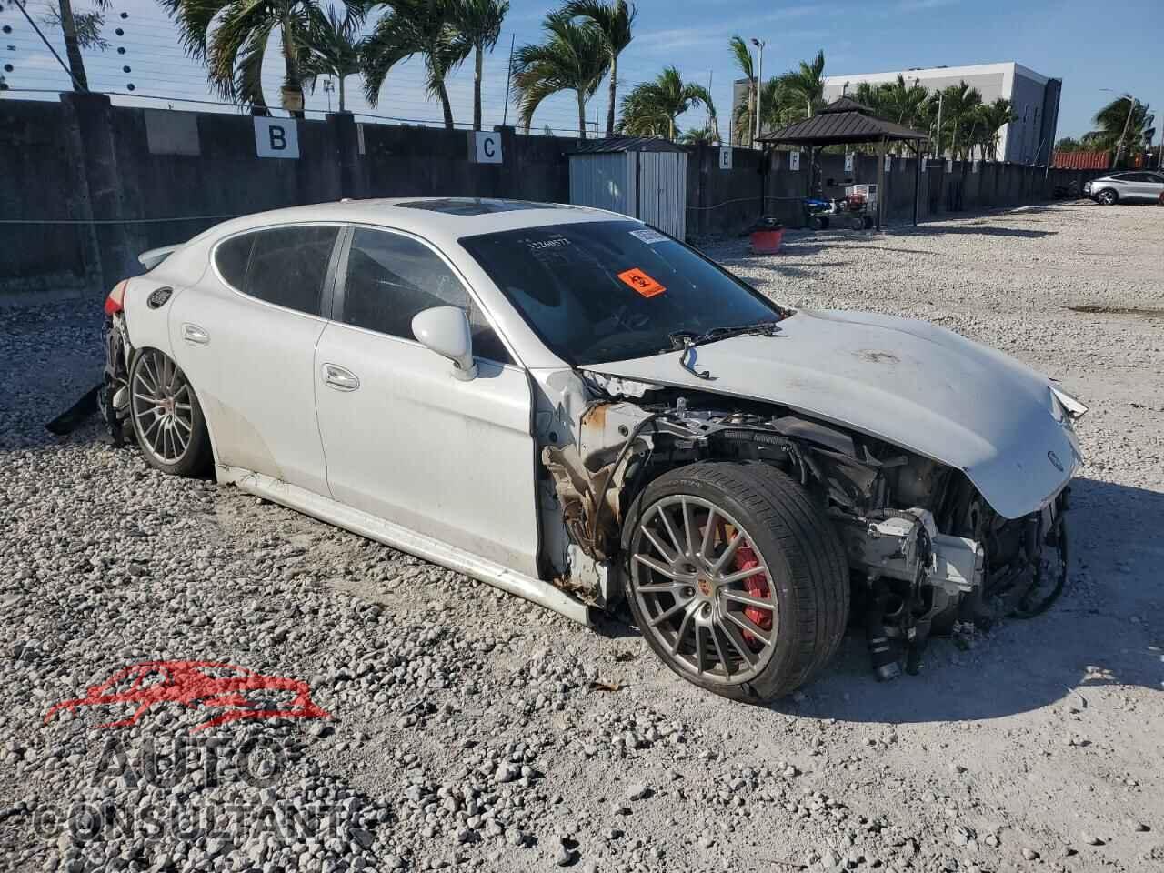 PORSCHE PANAMERA 2013 - WP0AC2A77DL090447
