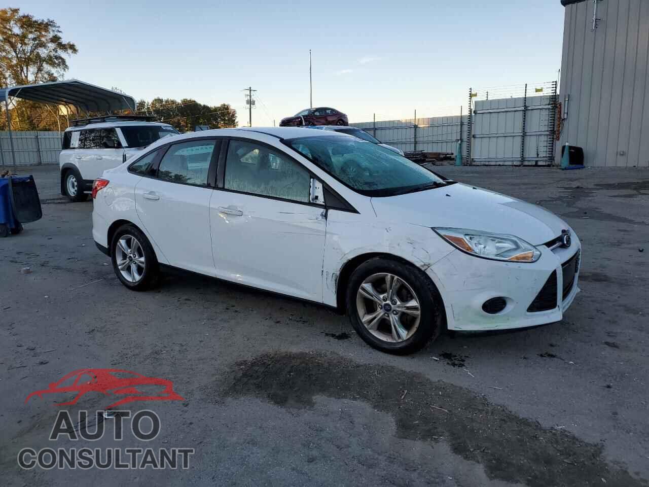 FORD FOCUS 2014 - 1FADP3F22EL353195