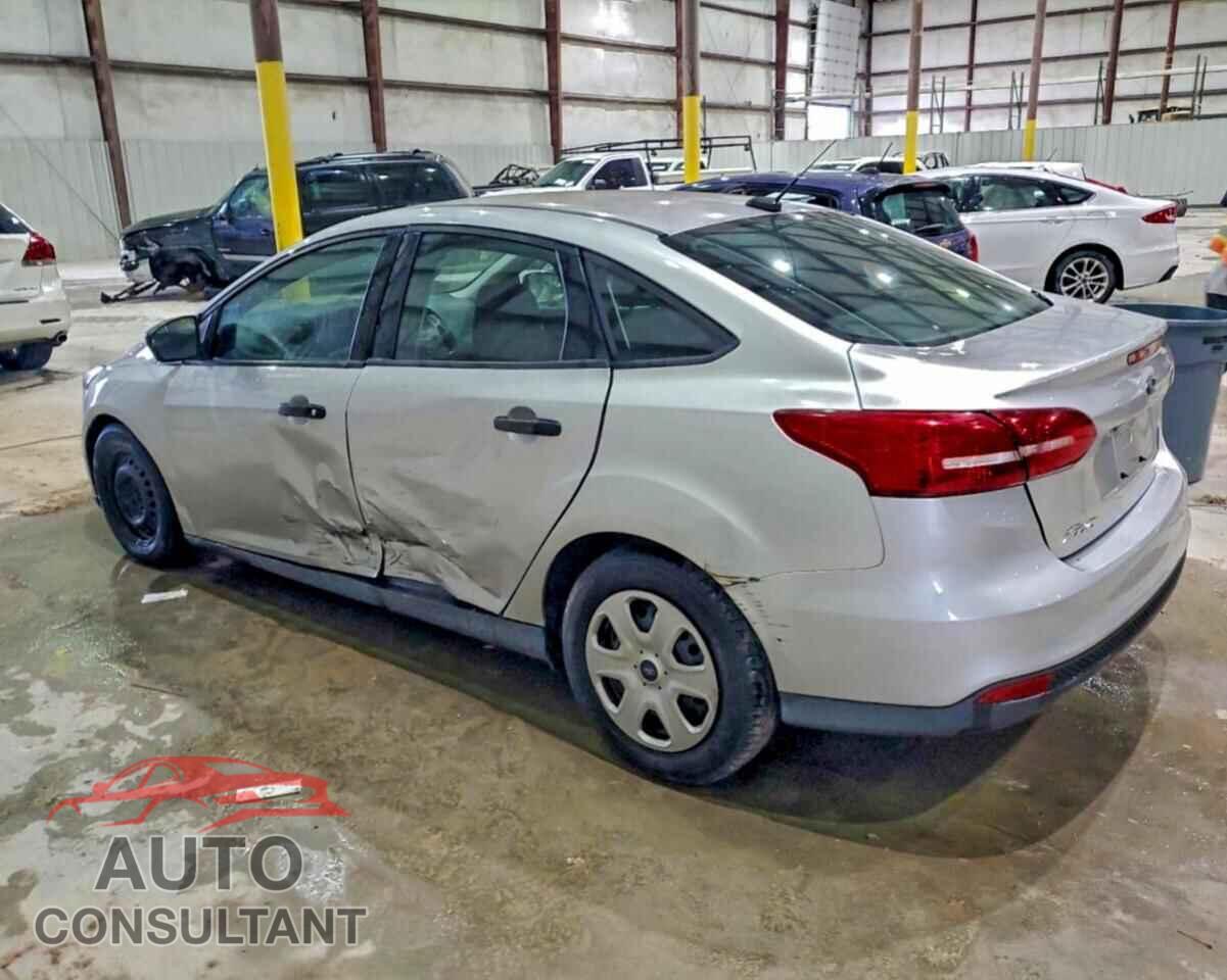 FORD FOCUS 2017 - 1FADP3E24HL302884