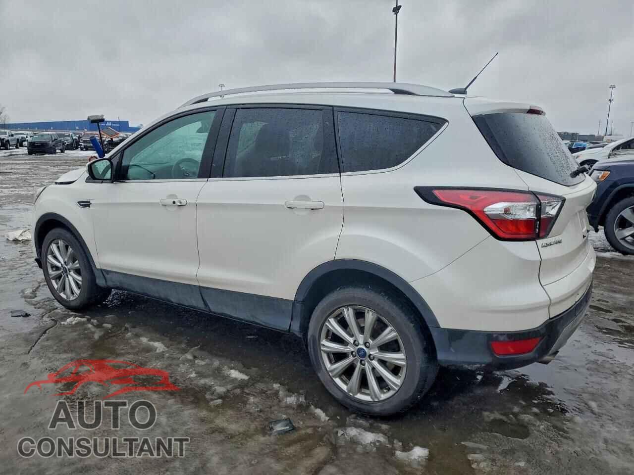 FORD ESCAPE 2017 - 1FMCU9JD8HUD74329