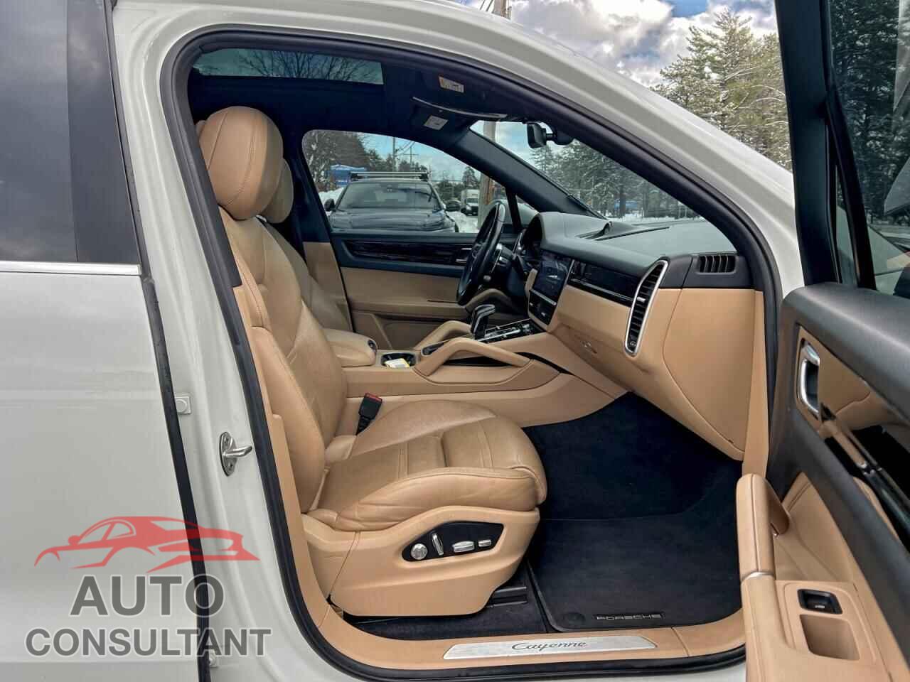PORSCHE CAYENNE 2019 - WP1AE2AY2KDA51063