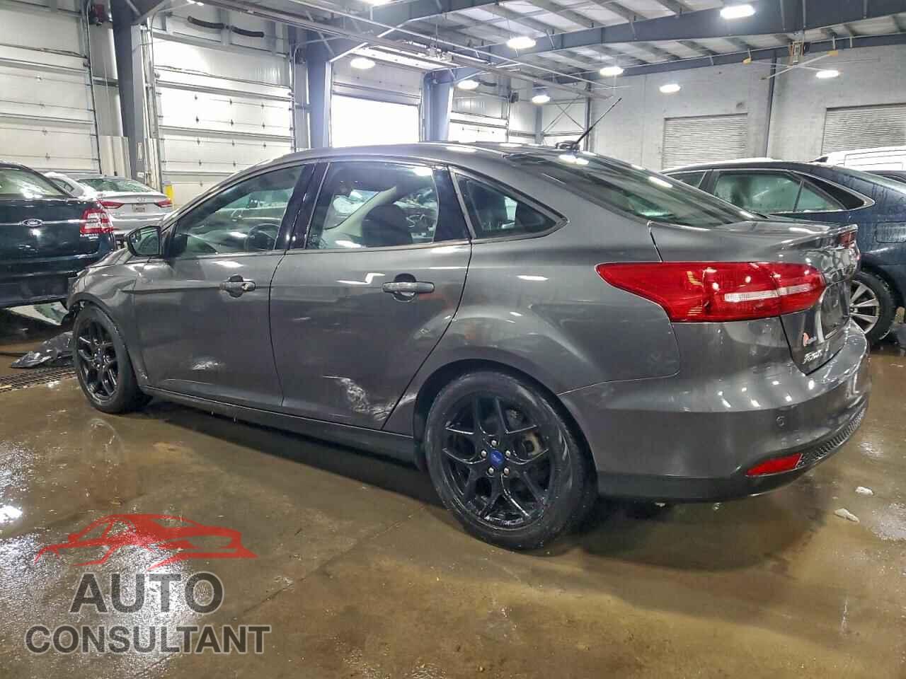 FORD FOCUS 2016 - 1FADP3F22GL372557