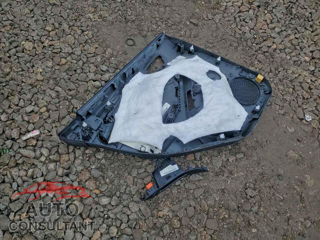 FORD FOCUS 2015 - 1FADP3K20FL302026