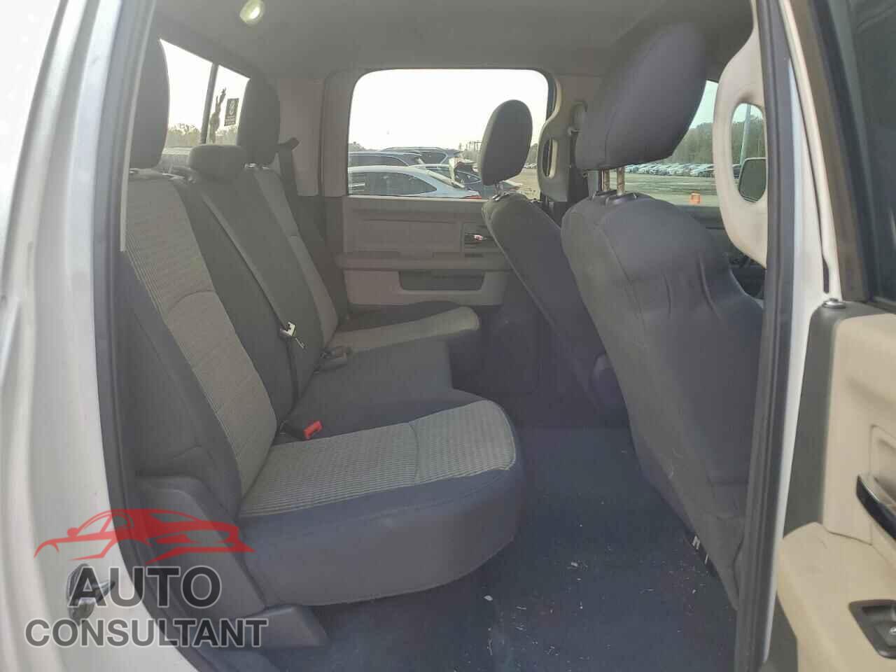 DODGE RAM 1500 2012 - 1C6RD6LP8CS101651