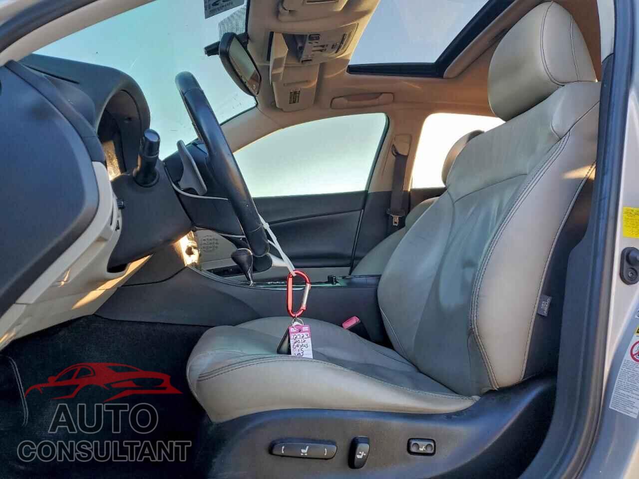 LEXUS IS 2012 - JTHBF5C24C5159966