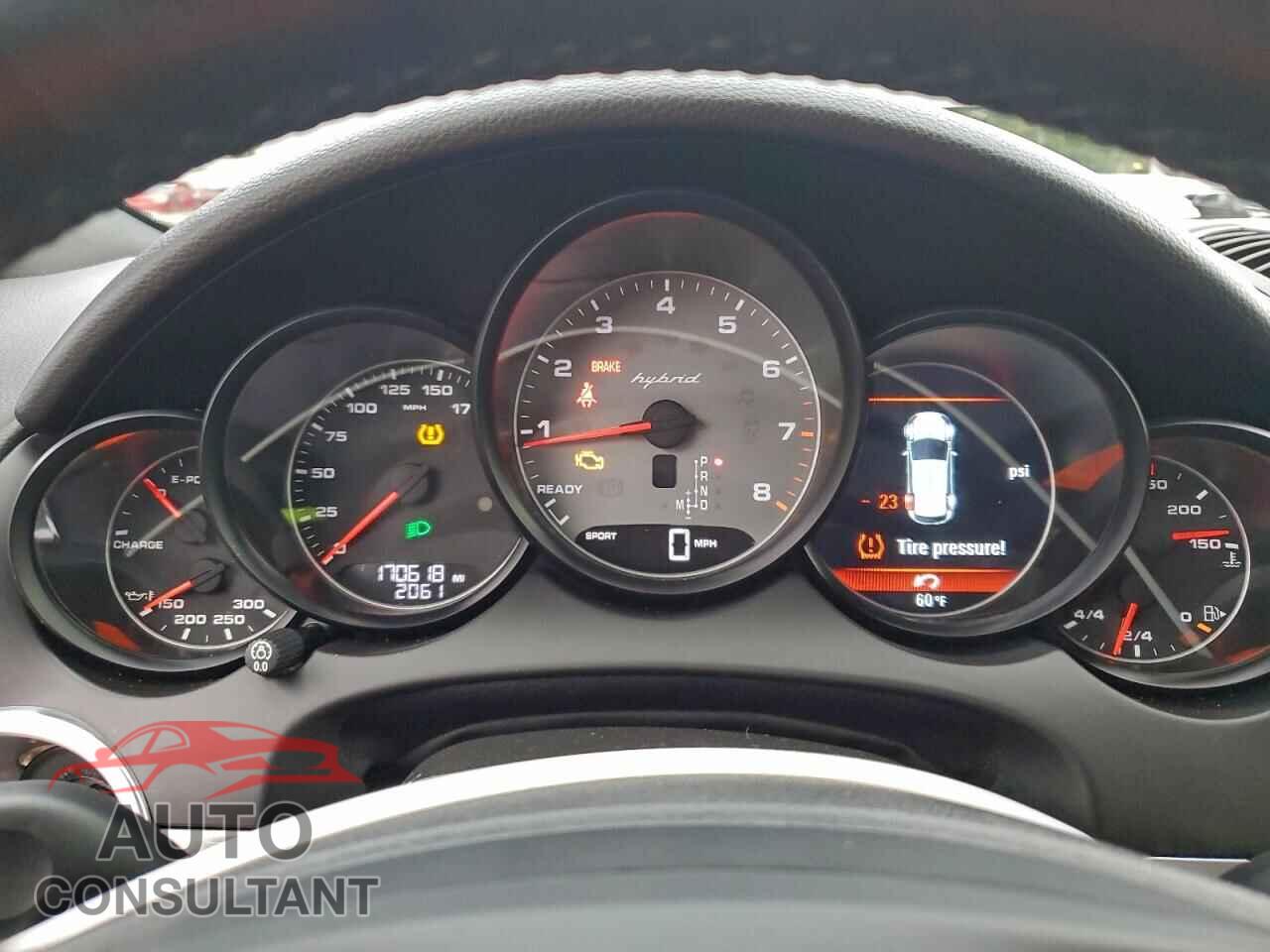 PORSCHE CAYENNE 2012 - WP1AE2A28CLA93062