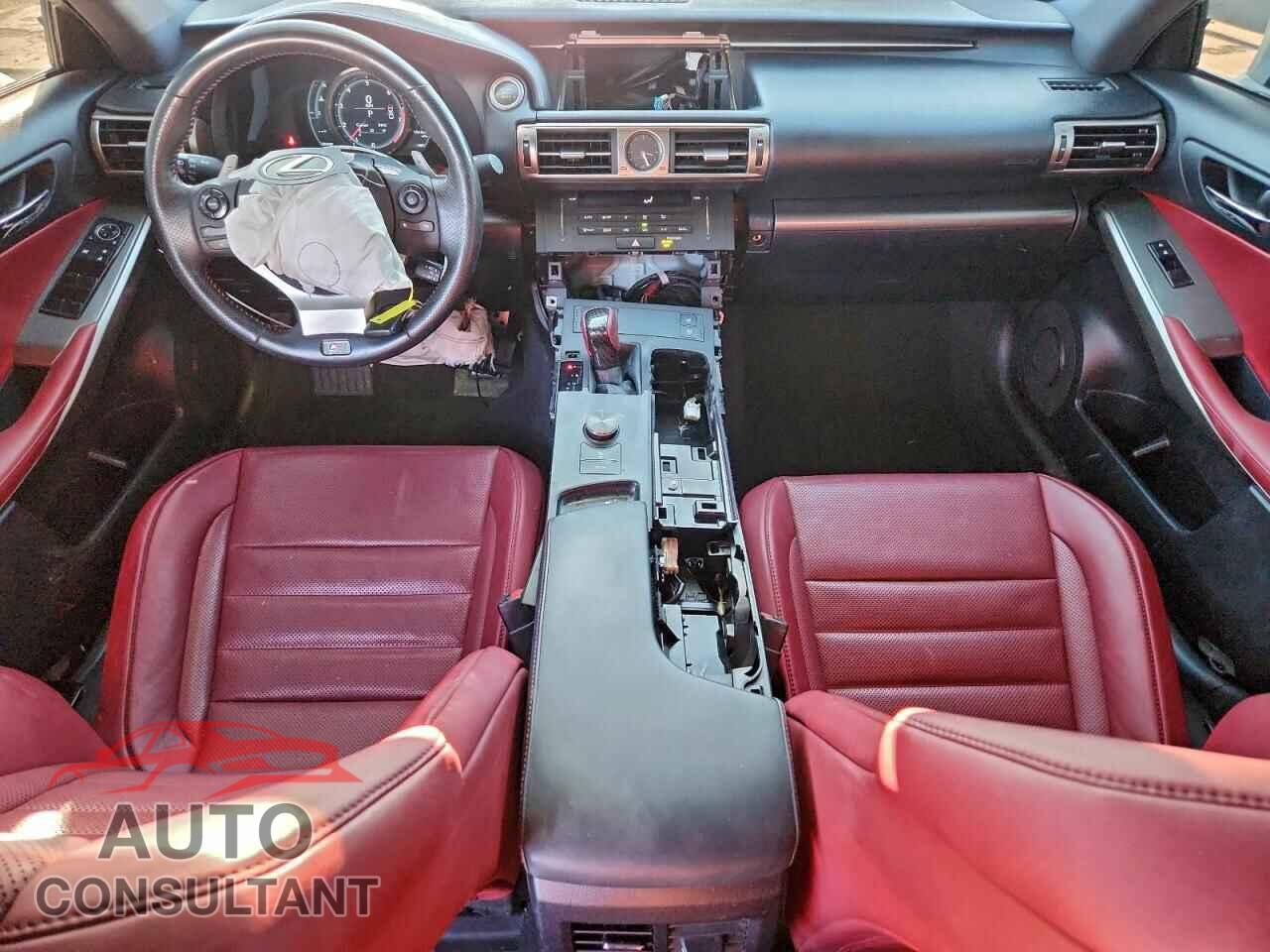 LEXUS IS 2015 - JTHCE1D22F5008742