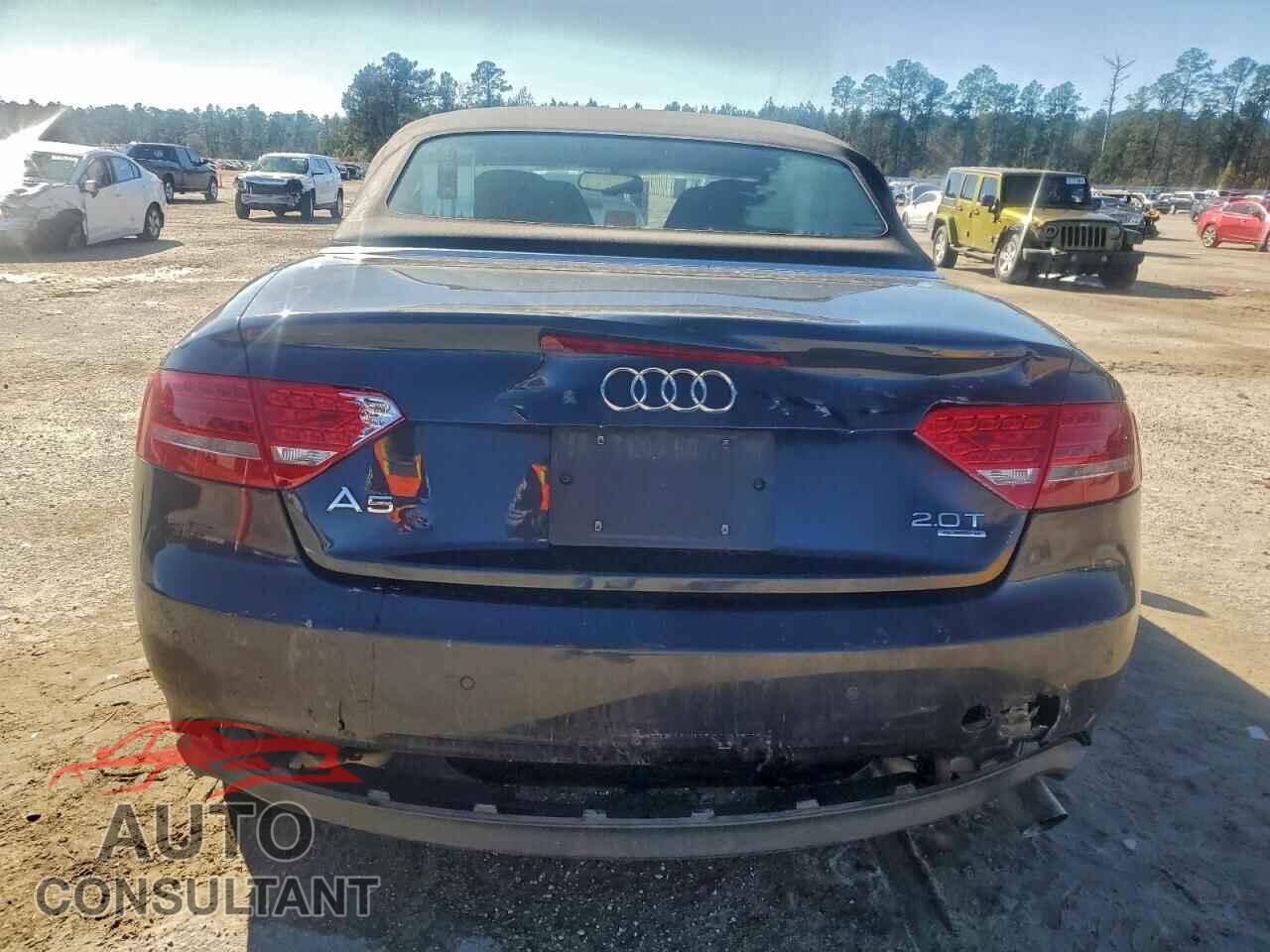 AUDI A5 2012 - WAUVFAFH3CN007861