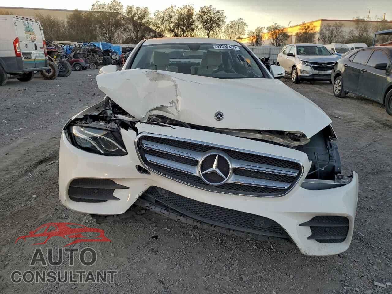 MERCEDES-BENZ E-CLASS 2018 - WDDZF4JB5JA463301
