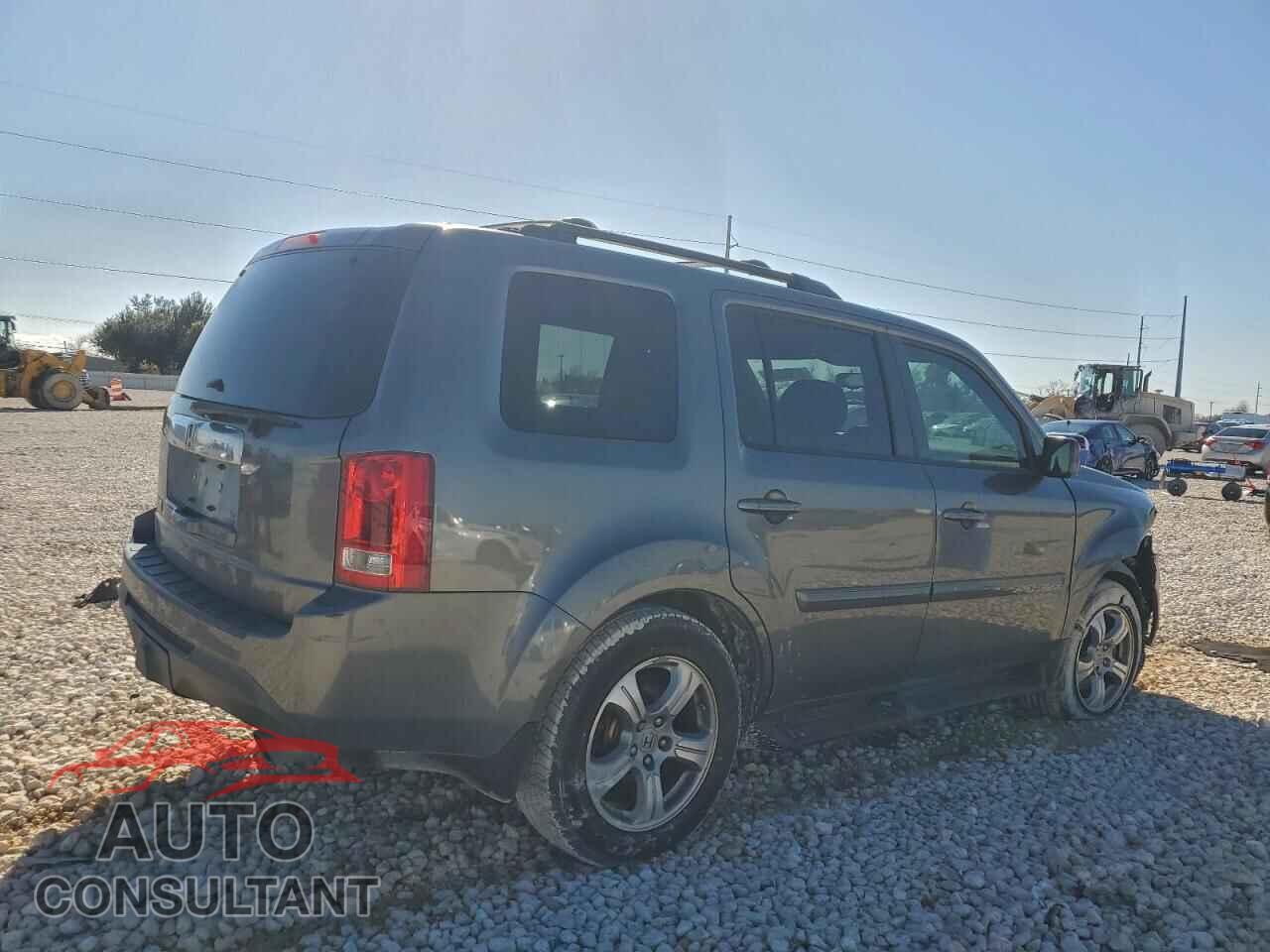 HONDA PILOT 2013 - 5FNYF3H55DB028189