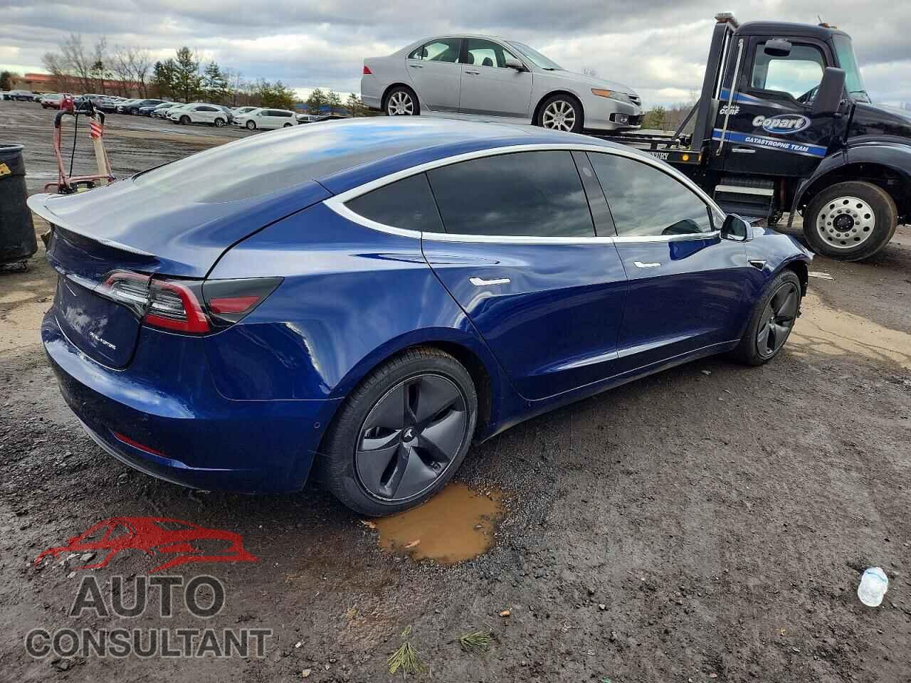 TESLA MODEL 3 2018 - 5YJ3E1EB5JF093745