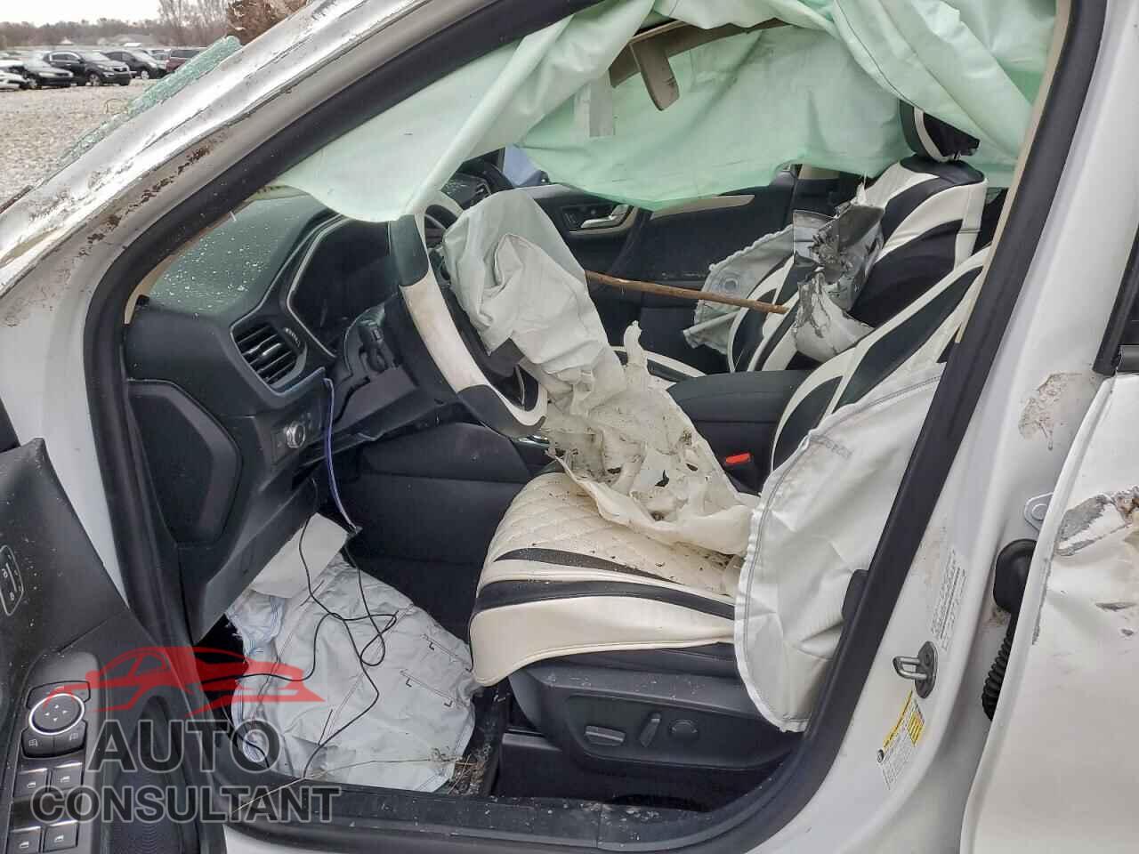 FORD ESCAPE 2020 - 1FMCU9H97LUA97540