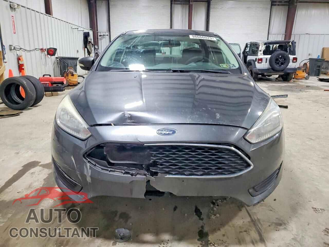 FORD FOCUS 2017 - 1FADP3F24HL304925