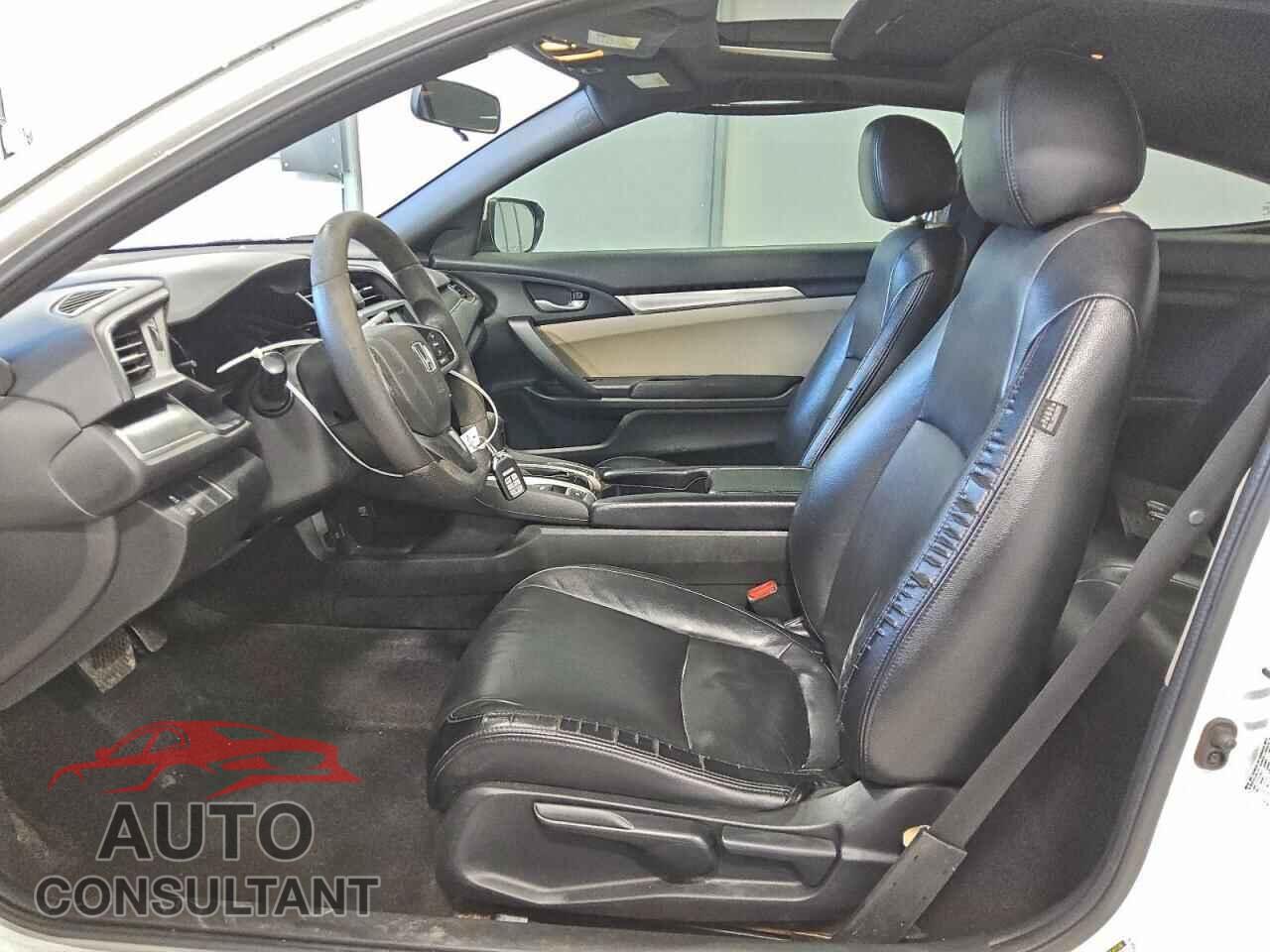 HONDA CIVIC 2017 - 2HGFC4B08HH311335