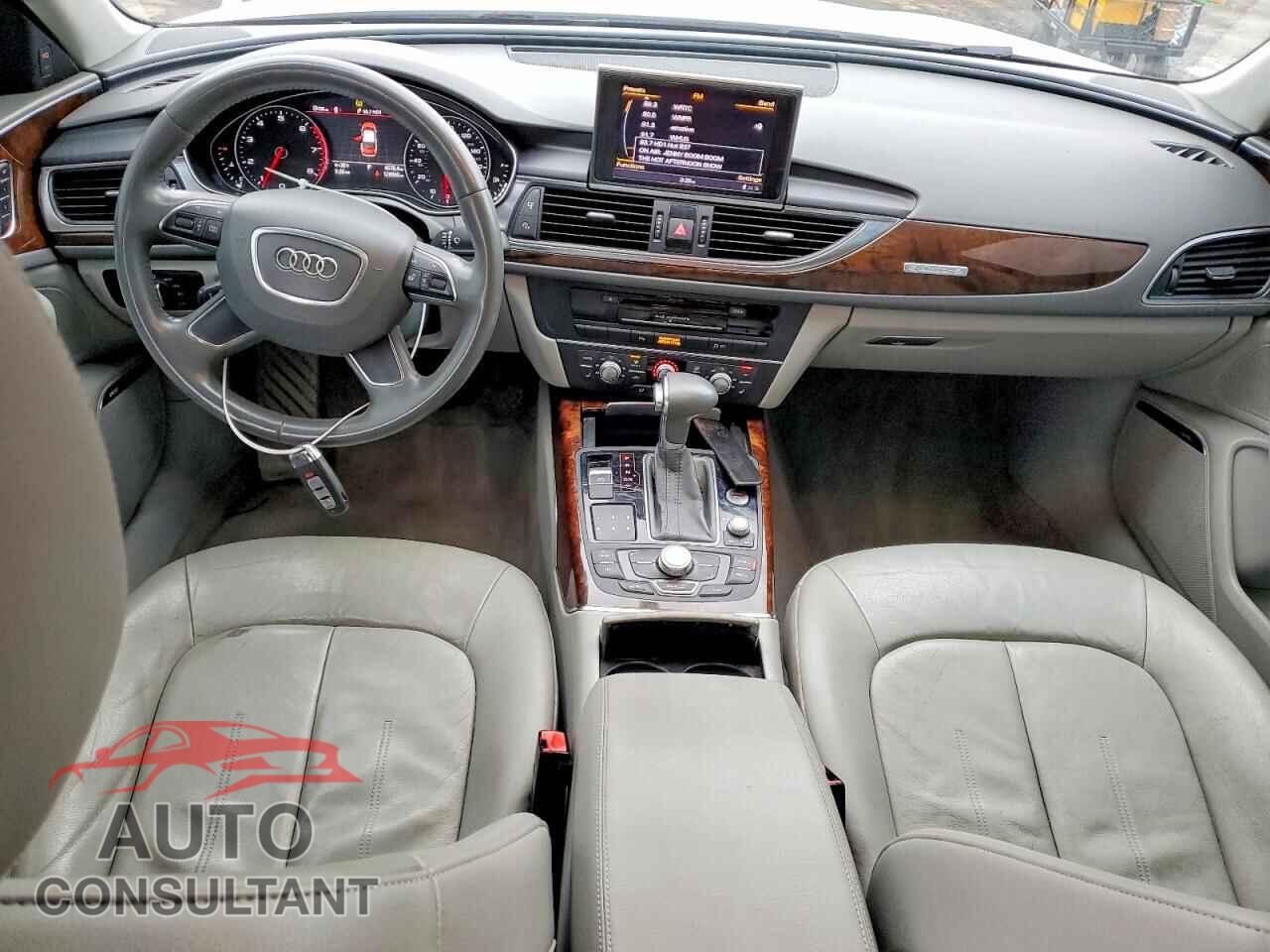 AUDI A6 2013 - WAUGFAFC4DN099528