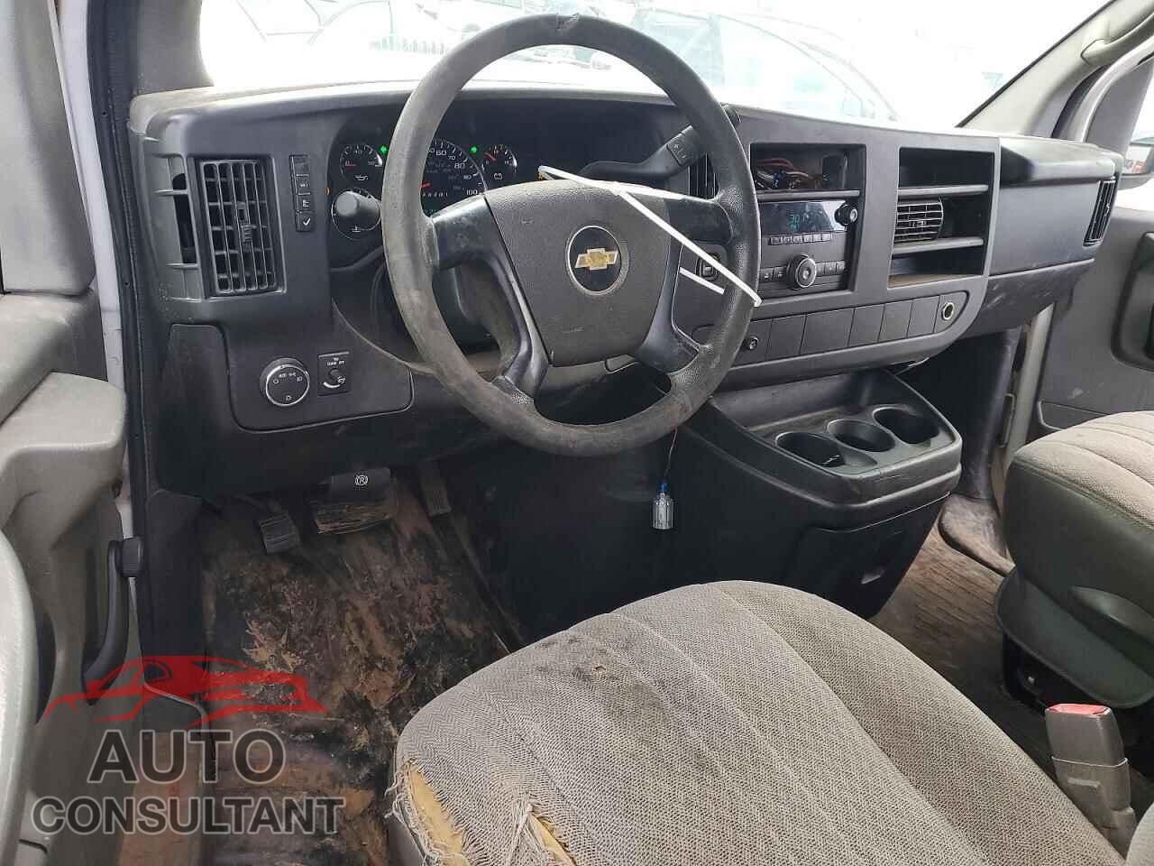 CHEVROLET EXPRESS 2011 - 1GCWGFBA3B1155220