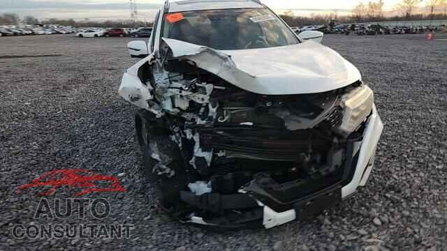 NISSAN ROGUE 2017 - 5N1AT2MV3HC833567