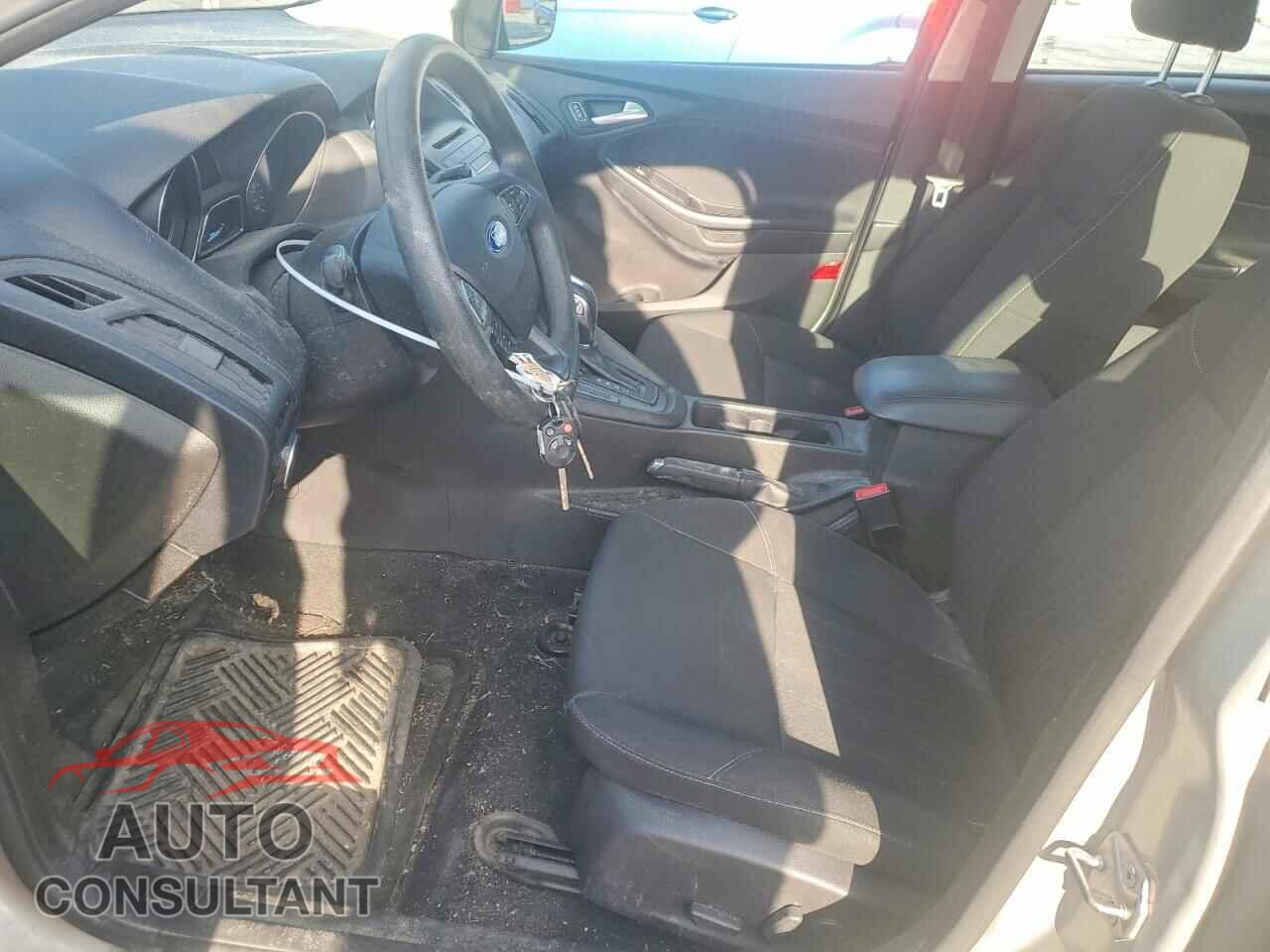 FORD FOCUS 2016 - 1FADP3F29GL206715