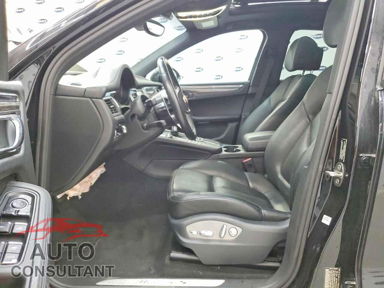 PORSCHE MACAN 2015 - WP1AB2A50FLB71681