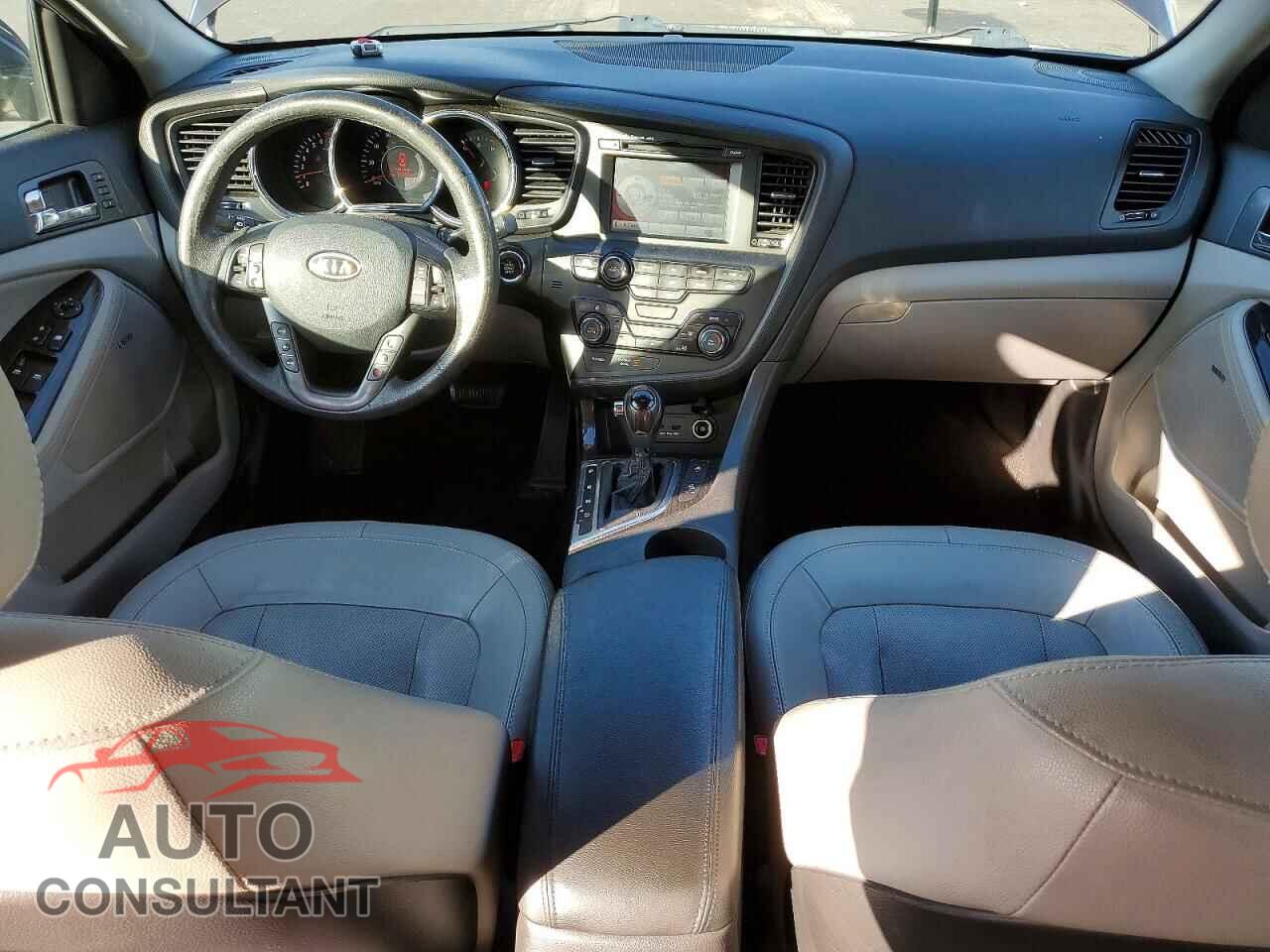 KIA OPTIMA 2011 - KNAGN4A70B5118801